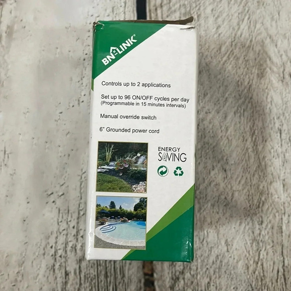 24 hour mechanical dual outlet outdoor timer - Picture 2 of 3